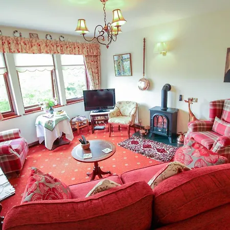 Holiday home Tarn Hows
