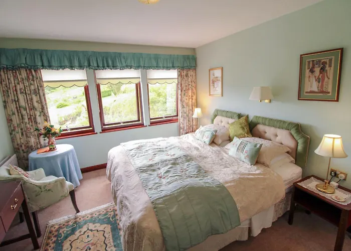 Tarn Hows Is Centrally Located Close To The Shops, Pubs, Restaurants And *